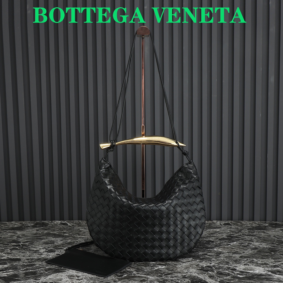 Bottega Veneta Hobo Bags